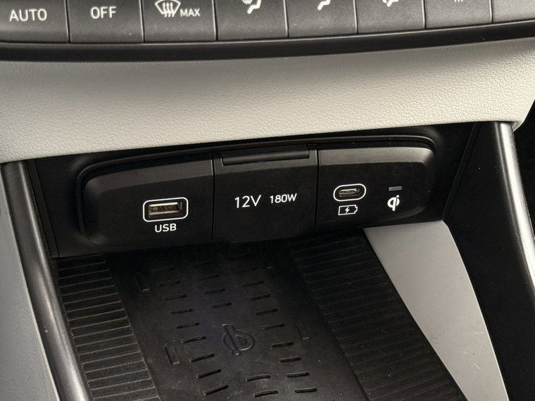Vehicle Image 35