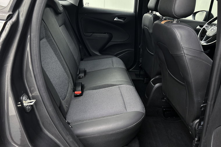 Vehicle Image 28