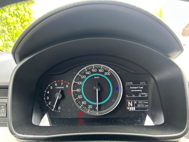 Vehicle Image 11