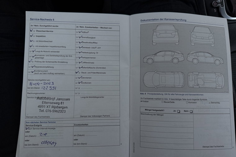 Vehicle Image 45