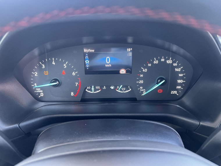 Vehicle Image 25