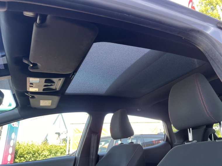 Vehicle Image 35
