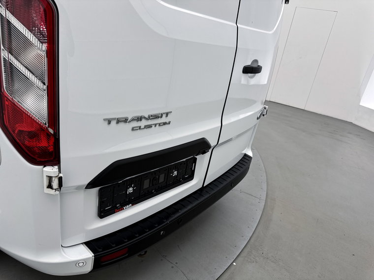 Vehicle Image 36
