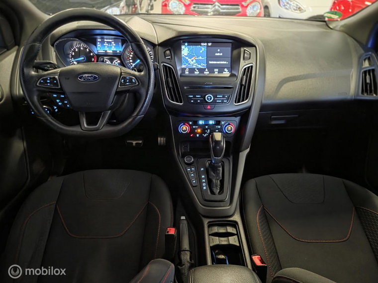 Vehicle Image 14