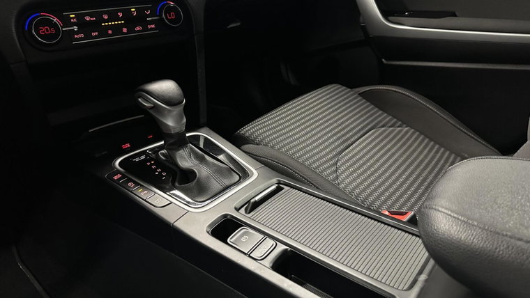 Vehicle Image 50
