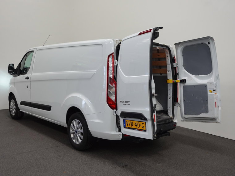 Vehicle Image 39