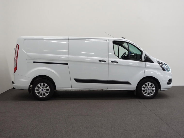 Vehicle Image 41
