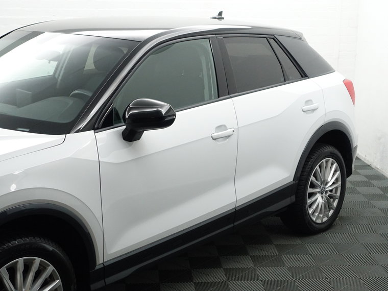 Vehicle Image 30