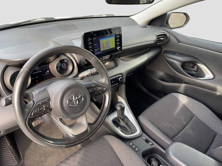 Vehicle Image 15