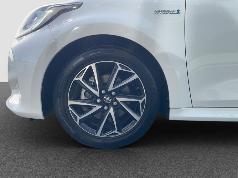 Vehicle Image 22