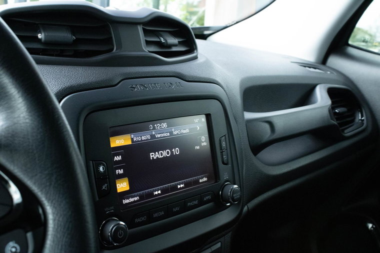 Vehicle Image 31