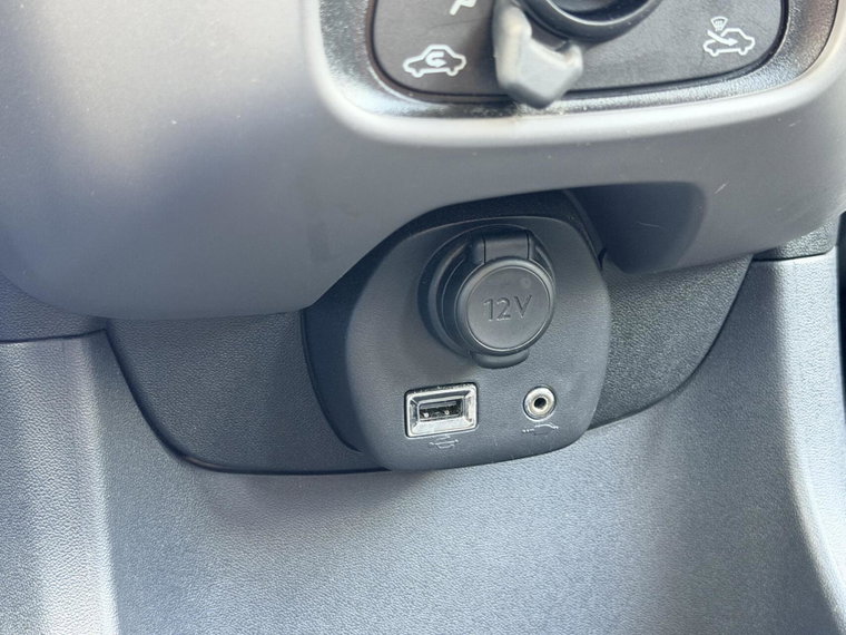 Vehicle Image 27