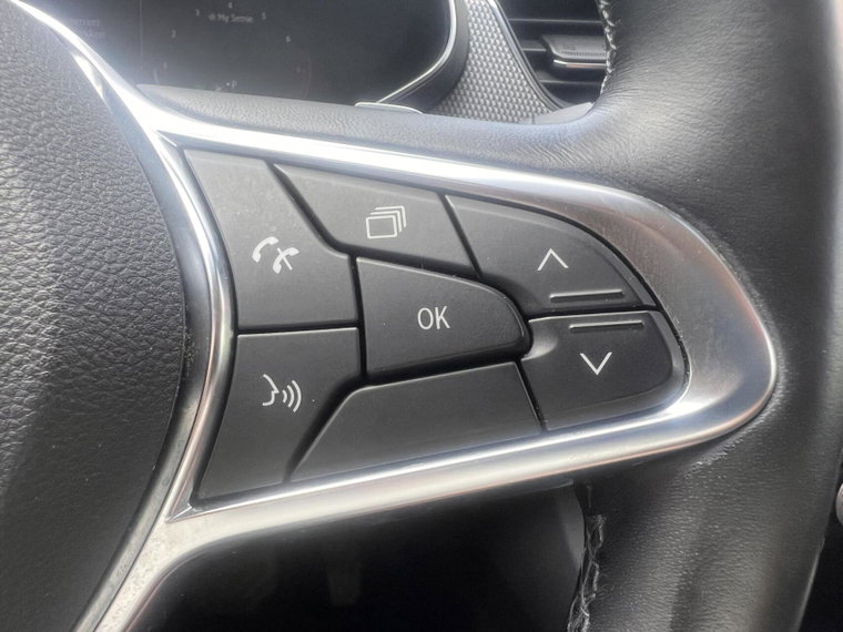 Vehicle Image 38