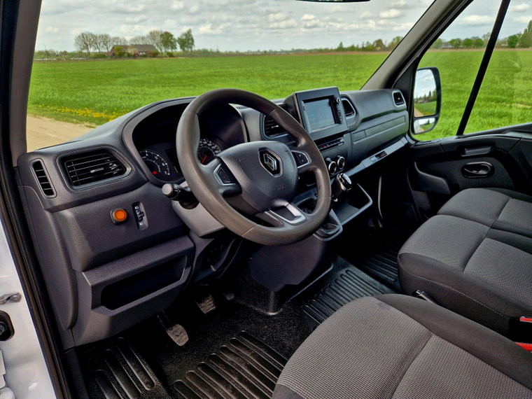 Vehicle Image 28