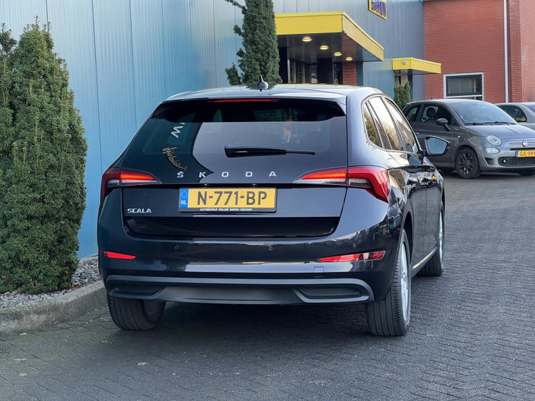 Vehicle Image 23