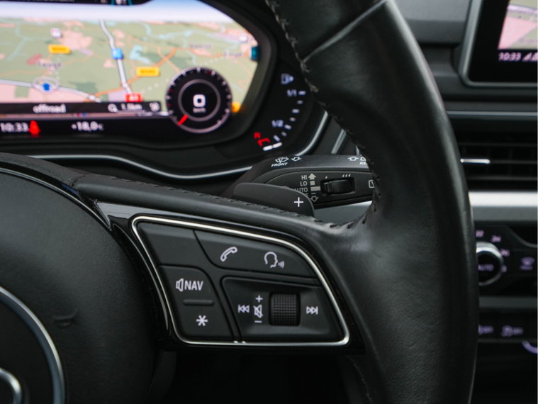 Vehicle Image 18