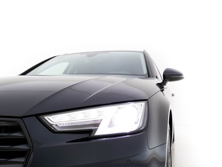 Vehicle Image 30