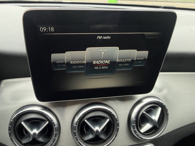 Vehicle Image 17