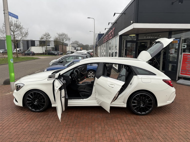 Vehicle Image 40