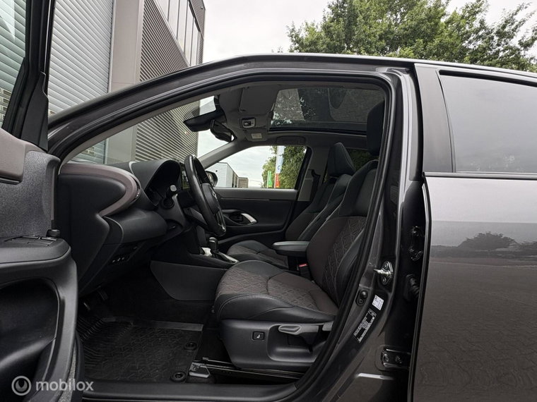 Vehicle Image 19
