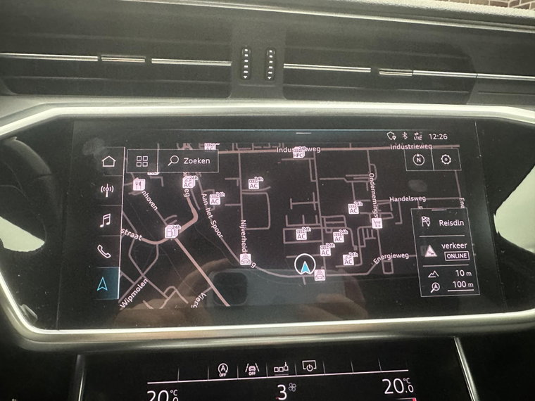 Vehicle Image 15