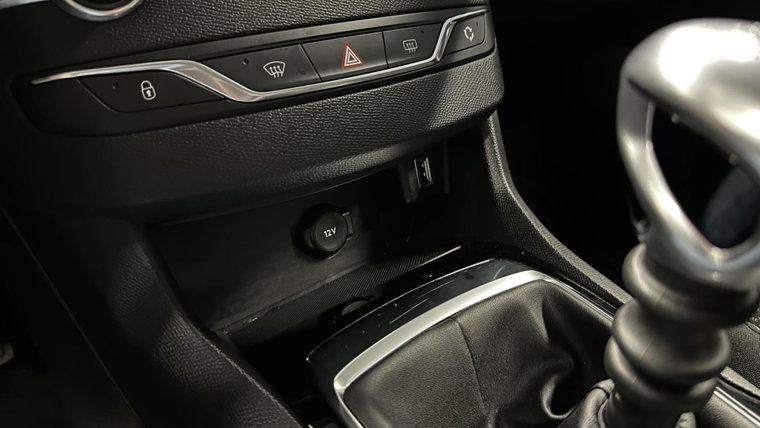 Vehicle Image 45