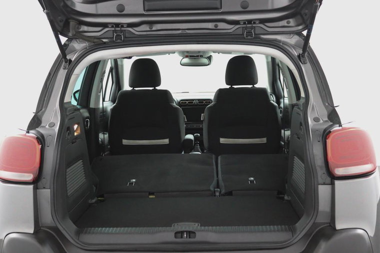 Vehicle Image 47