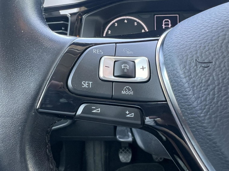 Vehicle Image 34