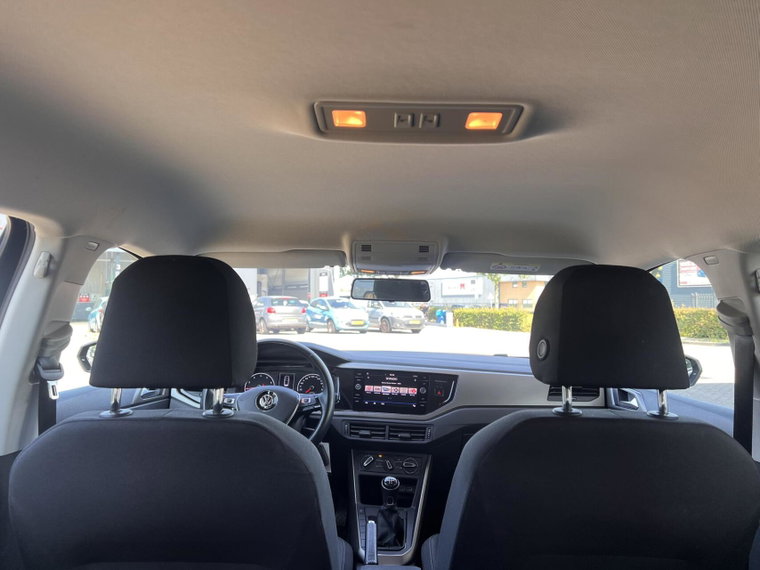 Vehicle Image 40