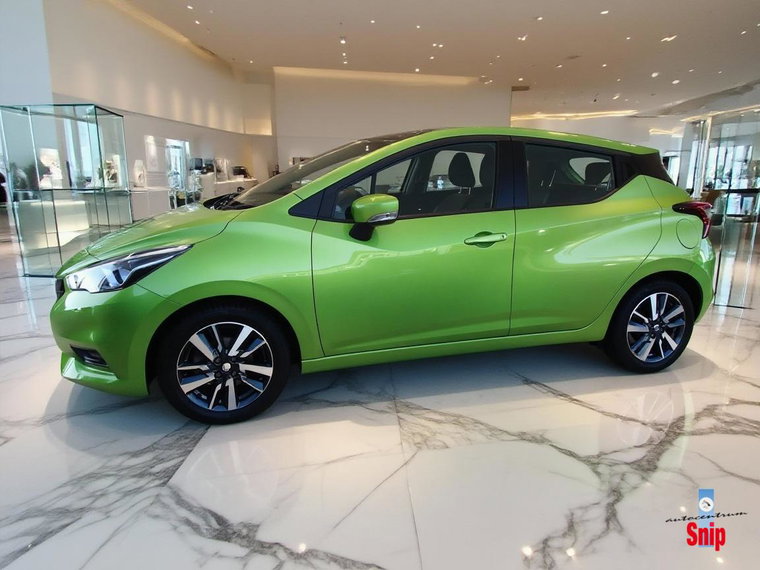 Vehicle Image 7