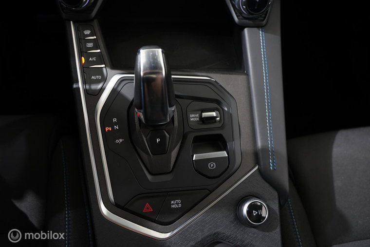 Vehicle Image 37
