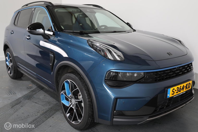 Vehicle Image 10