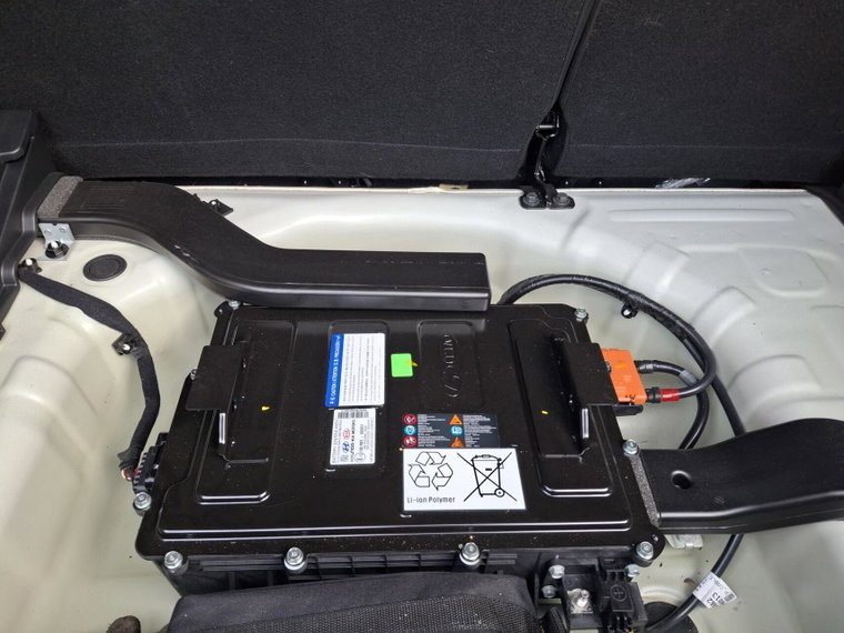 Vehicle Image 19