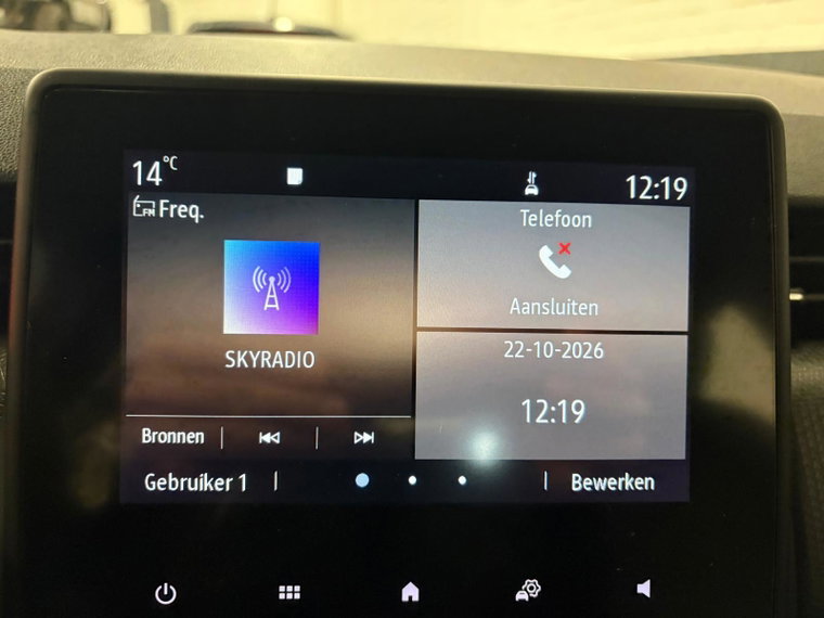 Vehicle Image 22