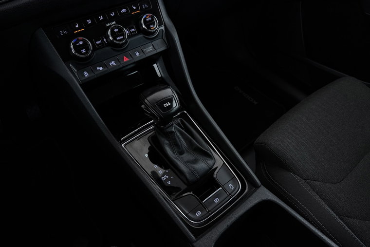 Vehicle Image 32
