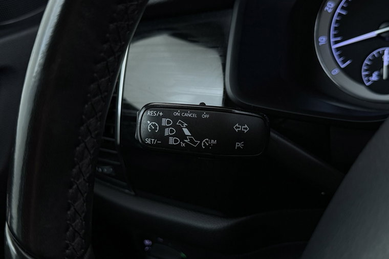 Vehicle Image 33