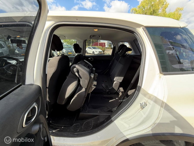 Vehicle Image 40