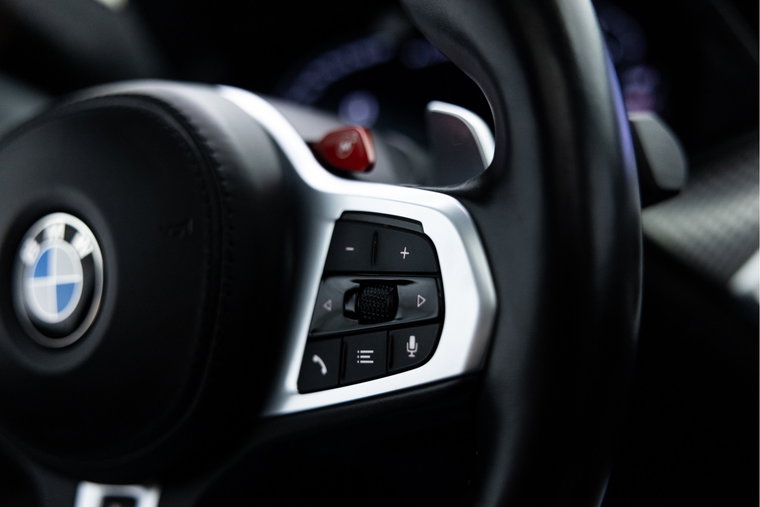 Vehicle Image 35