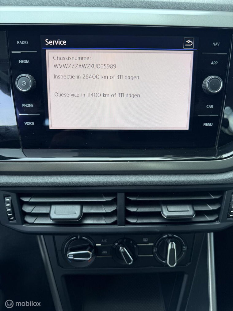 Vehicle Image 22