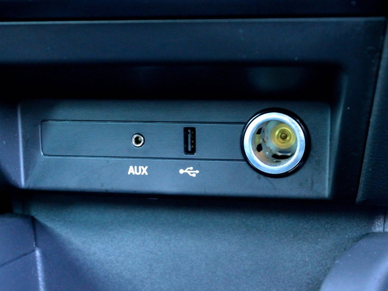 Vehicle Image 19