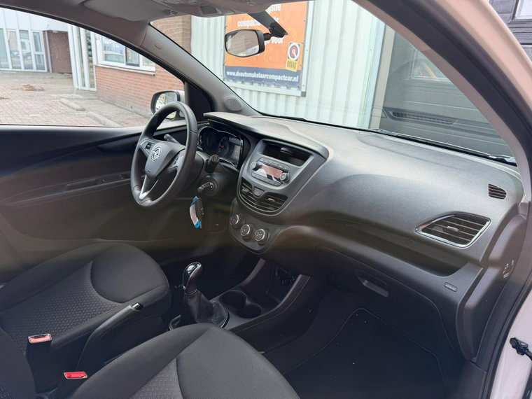 Vehicle Image 24