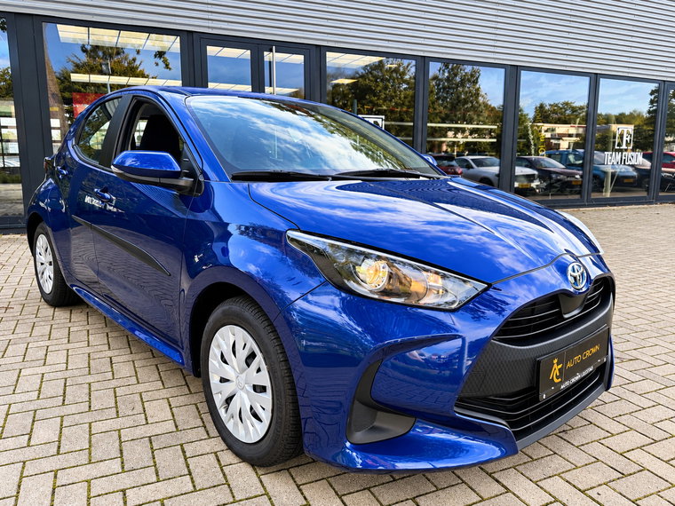 Vehicle Image 6