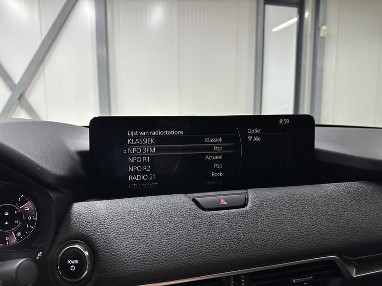 Vehicle Image 19
