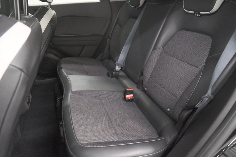 Vehicle Image 31