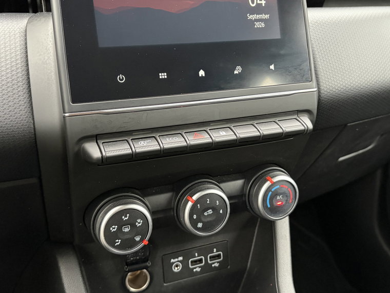 Vehicle Image 33