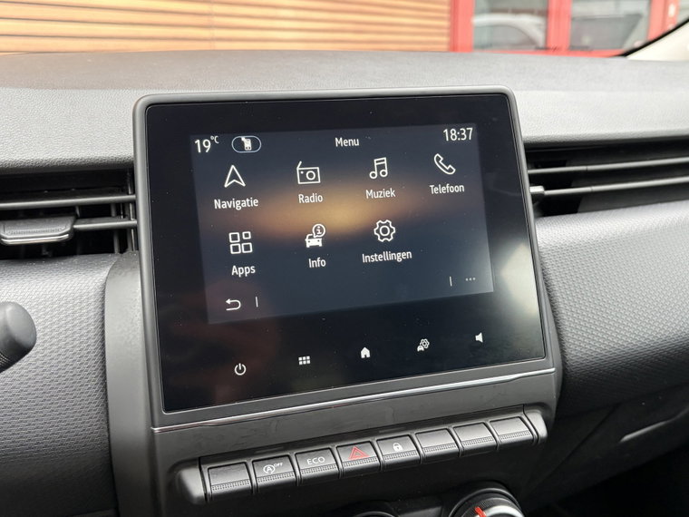 Vehicle Image 37