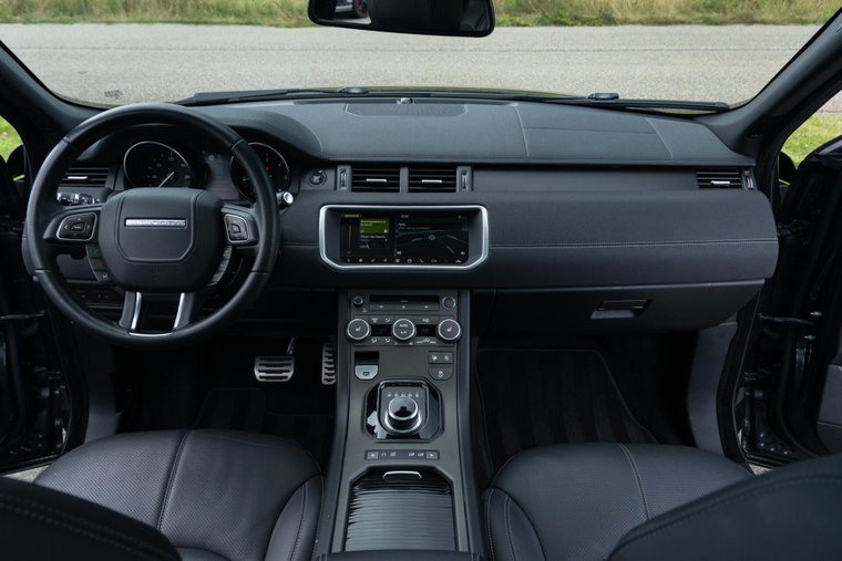 Vehicle Image 15