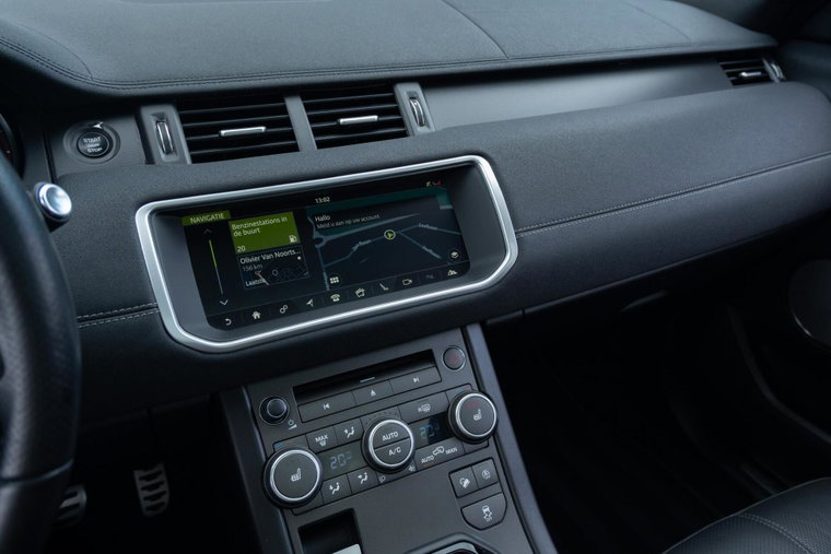 Vehicle Image 16