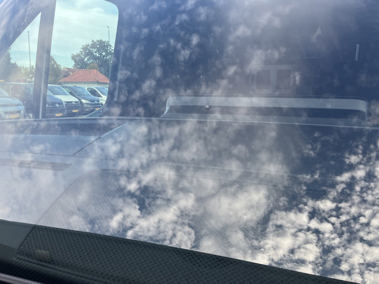Vehicle Image 46