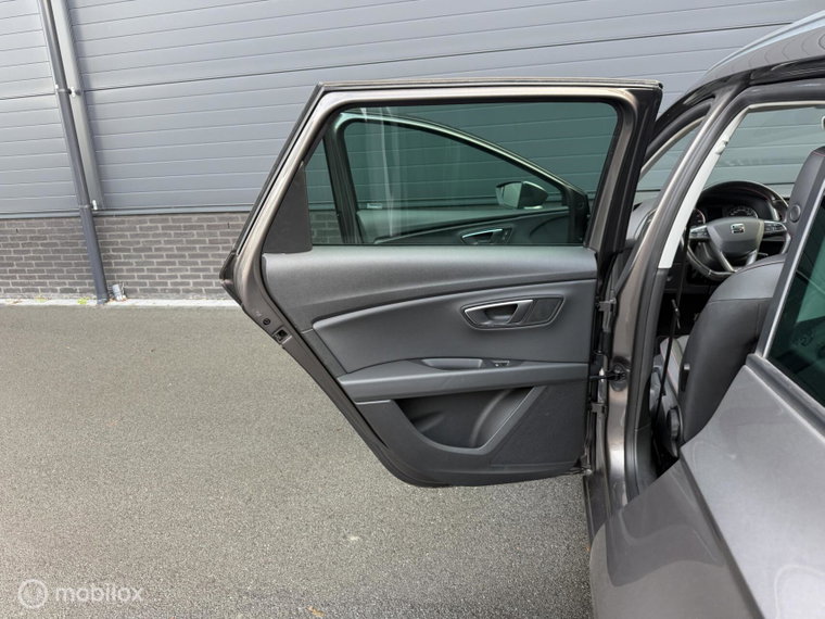 Vehicle Image 27